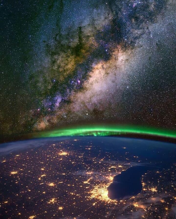 تقویم خطوط زمانی - اتحاد نور