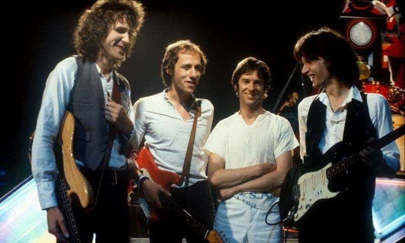 دانلود آهنگ Dire Straits - Wild West End