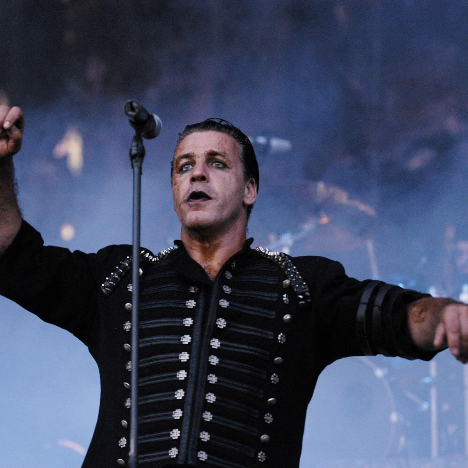 دانلود آهنگ Till Lindemann - Любимый город(Bloved Towen)